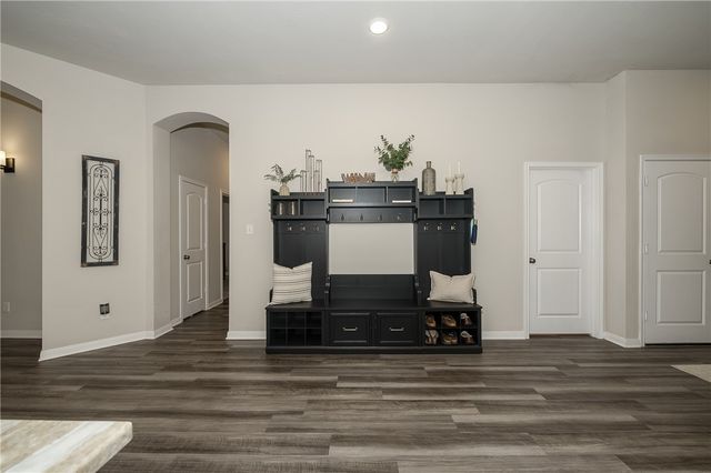 2078 Viva Road, Bryan, TX 77807