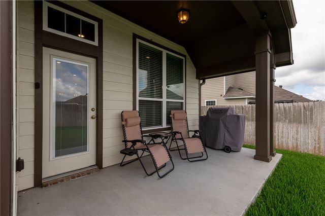 2078 Viva Road, Bryan, TX 77807