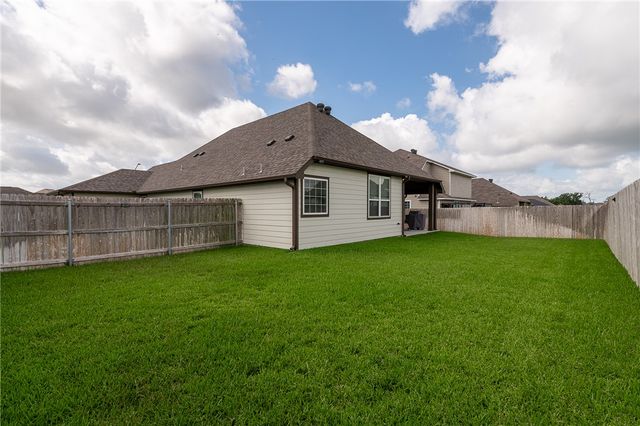 2078 Viva Road, Bryan, TX 77807