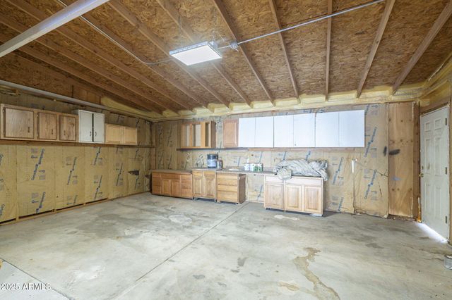 1373 E 23rd Avenue, Apache Junction, AZ 85119