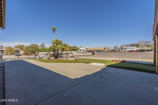 1373 E 23rd Avenue, Apache Junction, AZ 85119