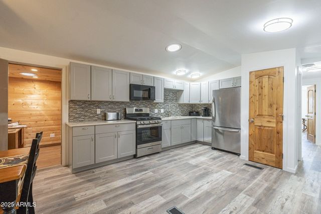 1373 E 23rd Avenue, Apache Junction, AZ 85119