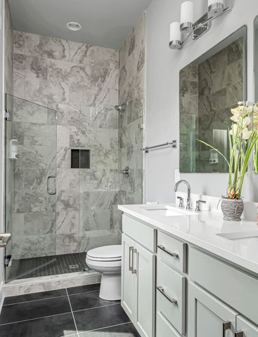 960 Youngs Ln, Nashville, TN 37207