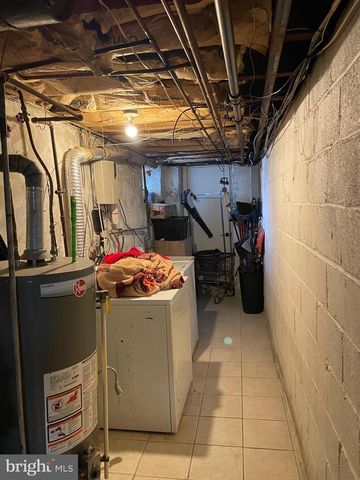 1141 GILHAM ST, Philadelphia, PA 19111