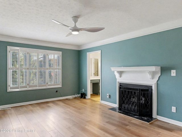 5001 Marina Cove, Prospect, KY 40059