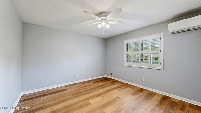 5001 Marina Cove, Prospect, KY 40059