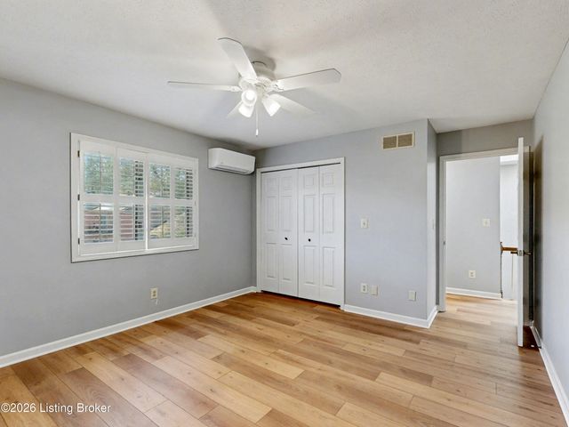 5001 Marina Cove, Prospect, KY 40059