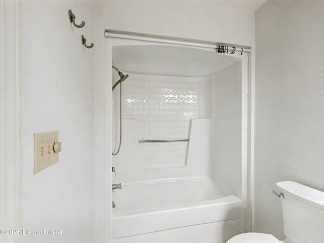 5001 Marina Cove, Prospect, KY 40059