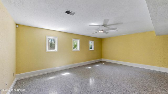 5001 Marina Cove, Prospect, KY 40059