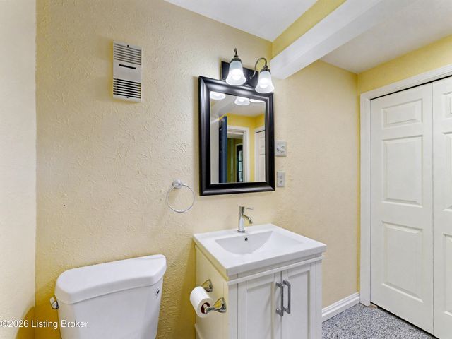5001 Marina Cove, Prospect, KY 40059