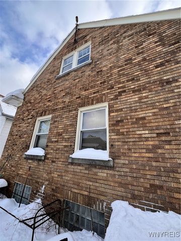 36 Fernhill Avenue, Buffalo, NY 14215