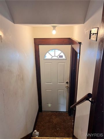 36 Fernhill Avenue, Buffalo, NY 14215