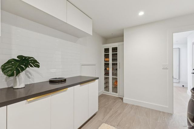 6 Red Hill Cir, Tiburon, CA 94920