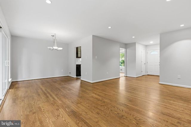 14114 ARCTIC AVE, Rockville, MD 20853