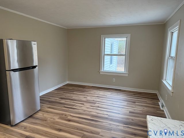 7945 Abilene Rd, Farmville, VA 23901