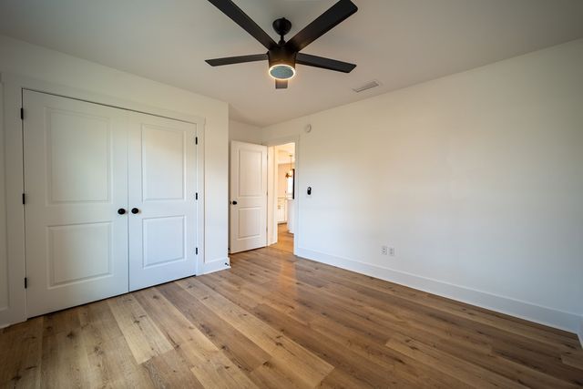 185 J Saunders Rd, Slocomb, AL 36375