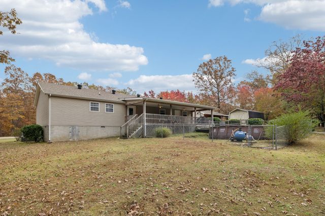 1904 Buffalo Rd, Hohenwald, TN 38462