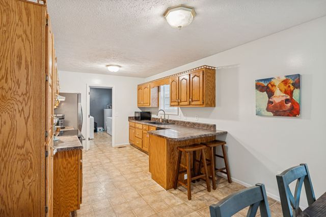 1904 Buffalo Rd, Hohenwald, TN 38462