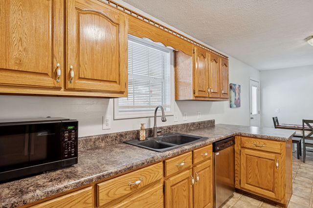 1904 Buffalo Rd, Hohenwald, TN 38462