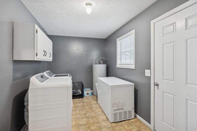 1904 Buffalo Rd, Hohenwald, TN 38462