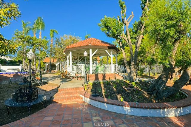 19110 La Pradera, Yorba Linda, CA 92886