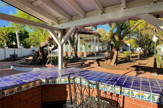 19110 La Pradera, Yorba Linda, CA 92886