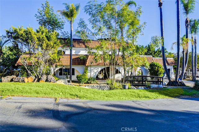 19110 La Pradera, Yorba Linda, CA 92886