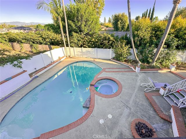 19110 La Pradera, Yorba Linda, CA 92886