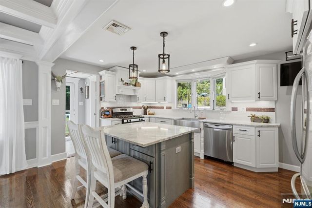 47 Gionti Place, North Haledon, NJ 07508