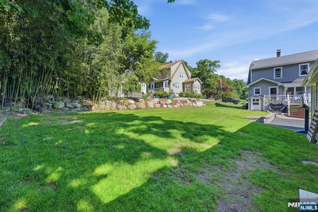 47 Gionti Place, North Haledon, NJ 07508