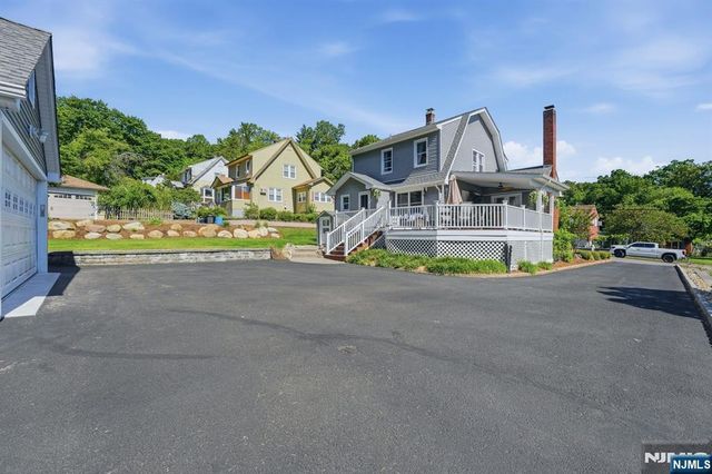 47 Gionti Place, North Haledon, NJ 07508