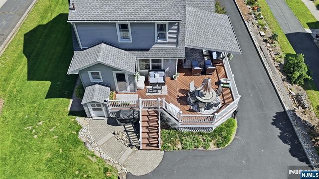 47 Gionti Place, North Haledon, NJ 07508