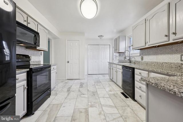 13445 BLACKWELLS MILL RD, Goldvein, VA 22720