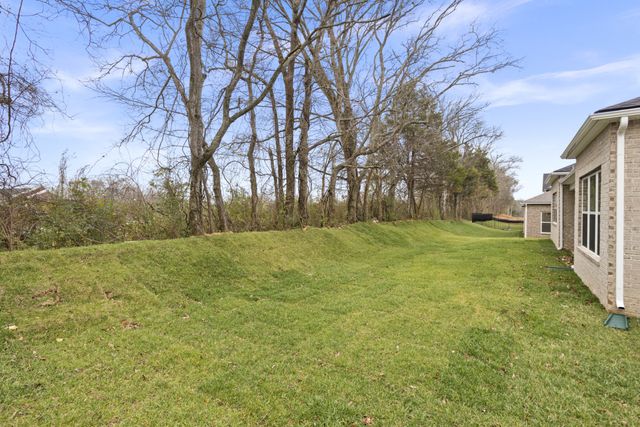 1938 Harmony Rd, Spring Hill, TN 37174