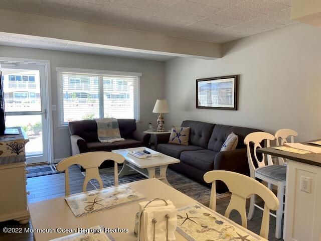 438 Highway 35 N 1108, Mantoloking, NJ 08738