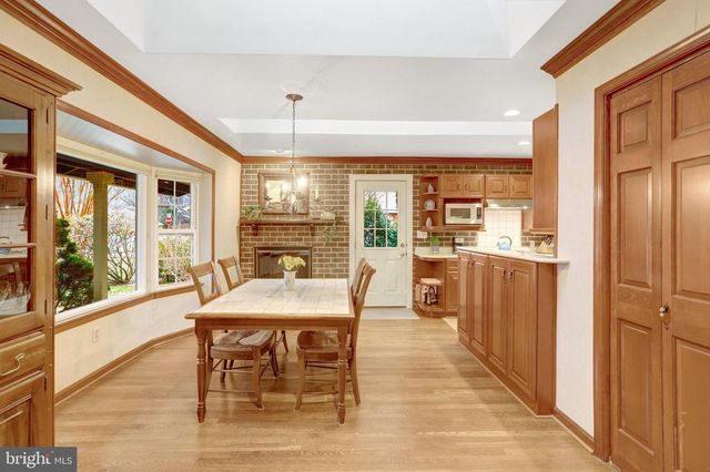 6804 CROSSMAN ST, Annandale, VA 22003