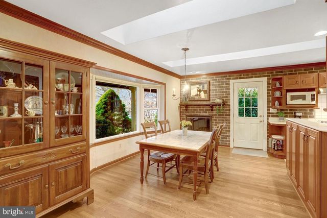 6804 CROSSMAN ST, Annandale, VA 22003