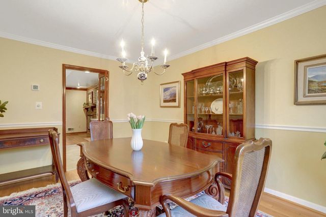 6804 CROSSMAN ST, Annandale, VA 22003