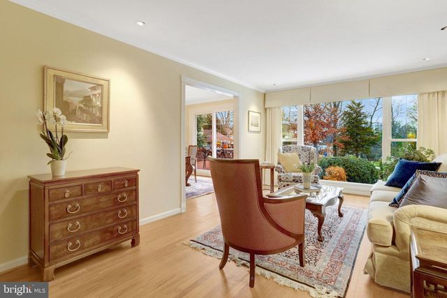 6804 CROSSMAN ST, Annandale, VA 22003