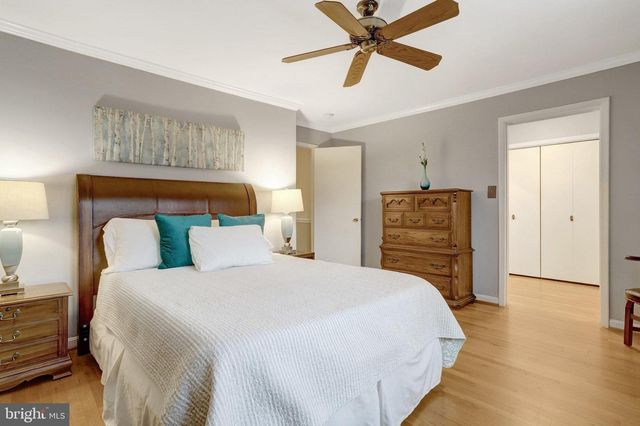 6804 CROSSMAN ST, Annandale, VA 22003