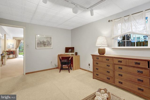 6804 CROSSMAN ST, Annandale, VA 22003