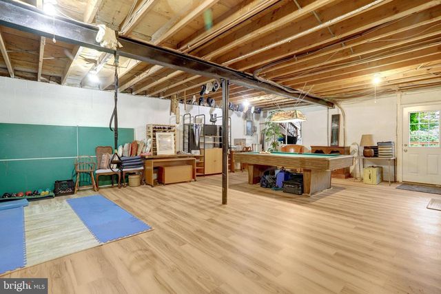 6804 CROSSMAN ST, Annandale, VA 22003