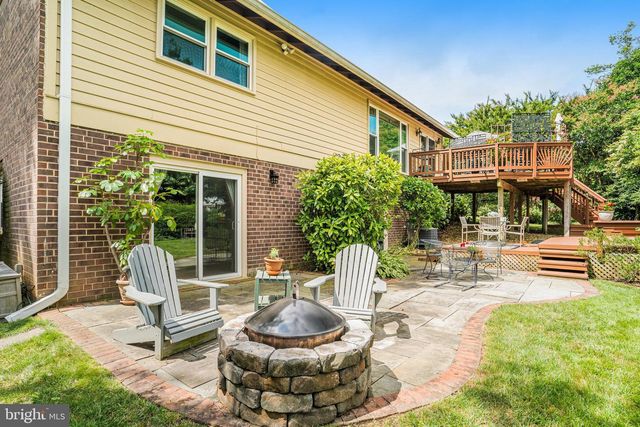 6804 CROSSMAN ST, Annandale, VA 22003