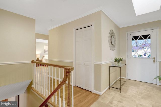 6804 CROSSMAN ST, Annandale, VA 22003