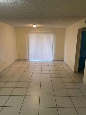 9712 Hammocks Blvd 202-30, Miami, FL 33196