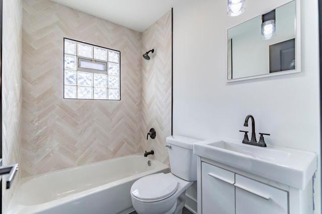 6806 Maryland Avenue, Hammond, IN 46323