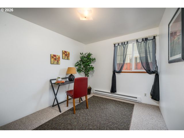 147 Sw Wake Robin Ave, Corvallis, OR 97333