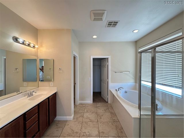197 Spring Hollow Drive, Las Vegas, NV 89148