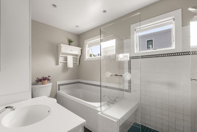 33 Fenno Street, Cambridge, MA 02138