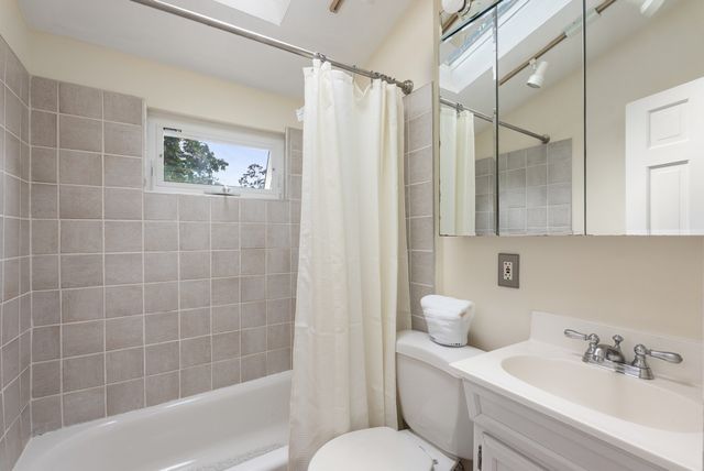33 Fenno Street, Cambridge, MA 02138
